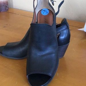 Lucky Brand Open Toe Shoes